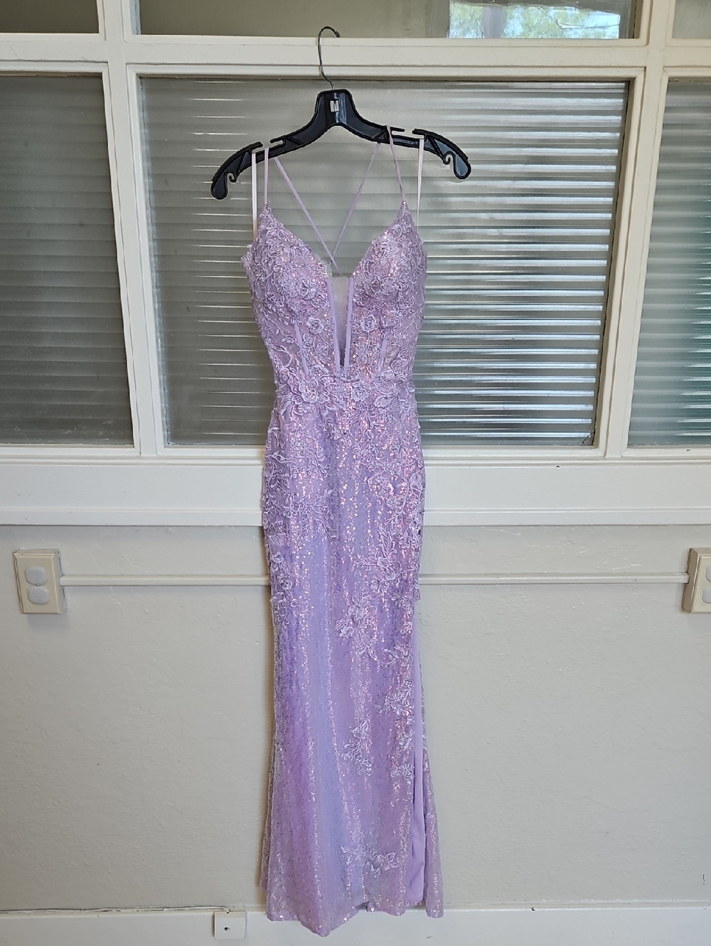 Size 2 To 4 Light Purple Thin Strap Lace Up Back Fitted Sequin Gown w/ Let Slit